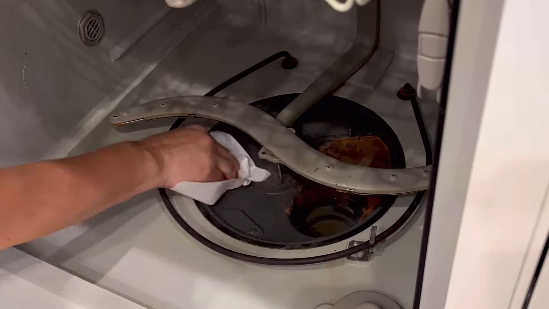 Spülmaschine Reinigen Einfacher Trick