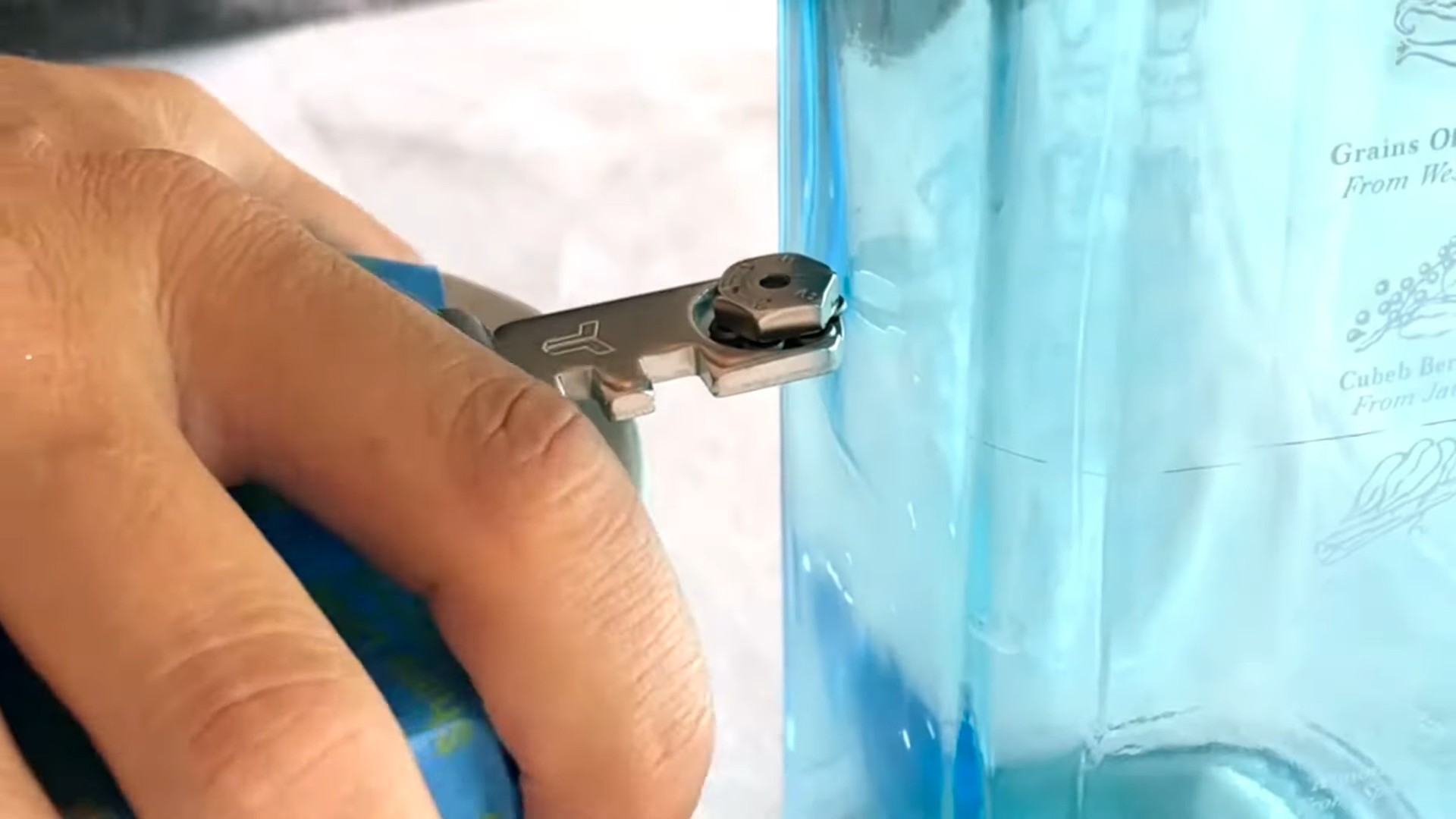 Flaschen upcyceln DIY Anleitung